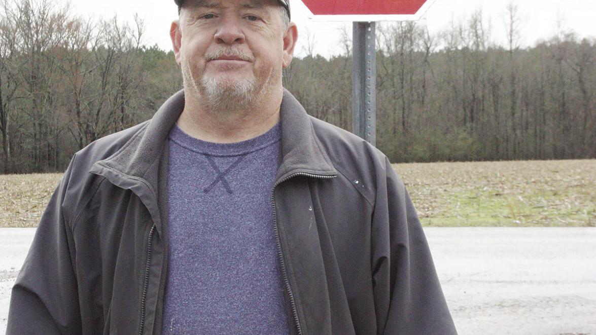 Sign theft caused automobile crashes last week